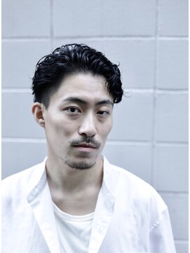 プランツヘアー ニュアンスパーマ センターパート メンズパーマ 博多美容室