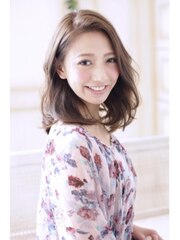 耳かけほつれウェーブ♪お手入れ簡単ヘアー