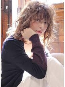 ブエナビスタ(BUENA VISTA) ☆無造作ウェーブ　ラフウェーブ　ベージュカラー