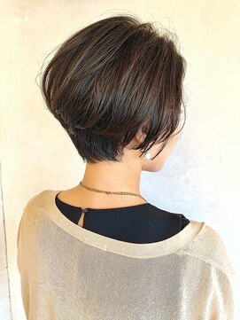 ベルビアンカ(Belle BIANCA) Belle BIANCA ハンサムショート/レイヤー/前下がり by.マツモト