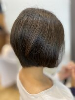 アルター(aL ter) 20代30代40代50代60代 前下がりショート