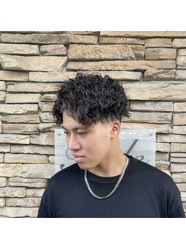ティエル(Tiele) メンズカット/メンズパーマ/ツイストスパイラル
