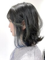 クオレア(CUOREA)&nbsp;小顔くびれボブ×抜け感アッシュグレー20代30代ヘアスタイル