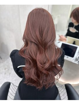 ロンド レア 天神大名店(Lond Le’a) ピンクカラー/暖色カラー/レイヤーカット/韓国ヘア/顔周りカット