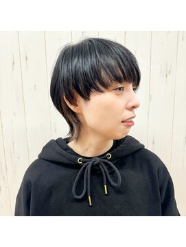 モスモ(mosmo) ショートウルフスタイル