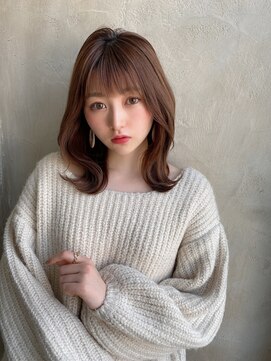 プラチナ(PLATINA) くびれヘア/韓国/透け感/くすみカラー/ロング/ベージュカラー