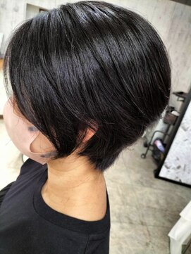 ヘアービジョン(Hair Vision) カット、トリートメント