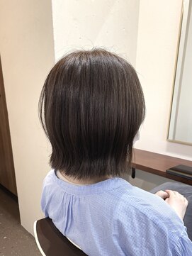 ポピイズ(POPPIES) ボブ　外ハネボブ