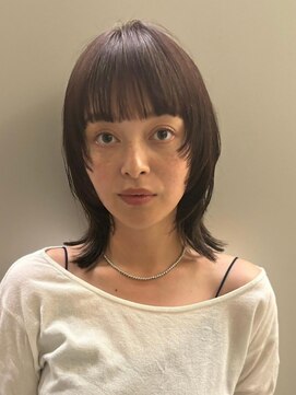 クィーンズガーデンバイケーツーギンザ(QUEEN’S GARDEN by K two GINZA) シャギーレイヤー/ウルフミディアム/ダークブラウン