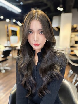 ゲームバイアランスミシー 心斎橋(GAME by Alan Smithee) ワンホンヘア/ワンホンレイヤー/艶カラー【心斎橋/難波】