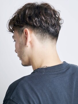 グルーマーズクレッジ 渋谷店(GROOMER/S CREDGE) men's/メンズ/フェザーパーマ/サーフカール/ダウンパーマ/渋谷