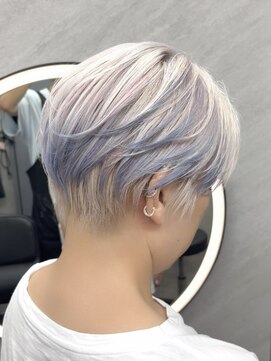 フレームプラス なんば駅前店(FRAME+) ホワイトローライト/宇髄天元カラー♪