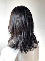 ニィー バイ ディコ(nii by Dico)&nbsp;ツヤと透明感のラベンダーブラウン#井尻