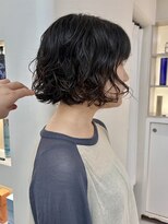 ビファインクーアヴェダ(Be fine coo AVEDA)&nbsp;プードルパーマ　前髪ありボブスタイル/