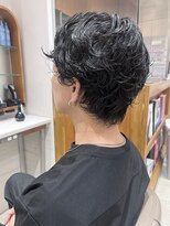 ピークアブー アヴェダ ギンザシックス(PEEK-A-BOO AVEDA GINZASIX) 毛流れフェザーパーマメンズカットナチュラルセンターパート◆