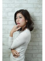 クロワール(Croire)&nbsp;切りっぱなし☆鎖骨でゆれるウエットロブ