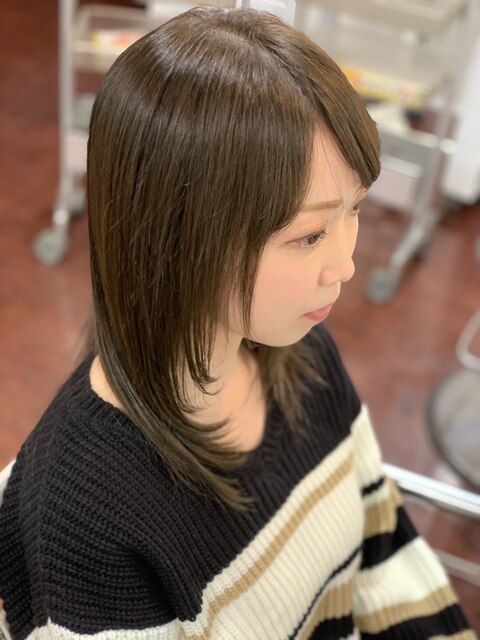 ミディアムシャギーAVEDAカラーブルーアッシュ