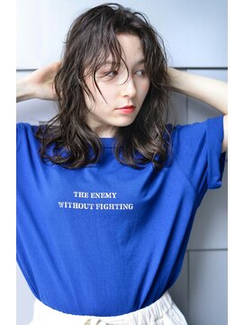 クロム(Chlom) Chlom立川☆大人かわいいセミディベージュカラーTEL 0425125655