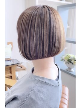 アイル(I'll) [Hair Make I`ll 奈良]ハイライトミニボブ　st13