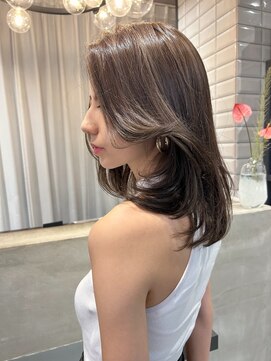 リリー(Lilley) 【lilley 稲永麻衣】レイヤーカット+顔周りカット 天神/今泉