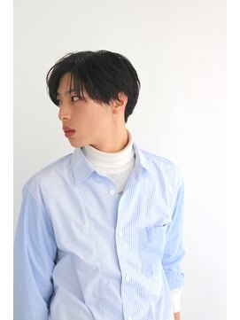 クーラ(Cura) 【メンズ】　ナチュラルセンターパート