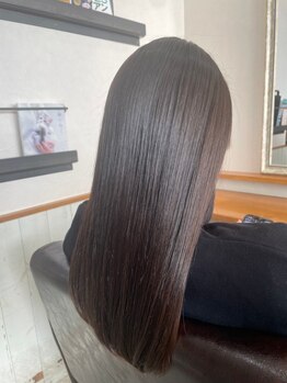 ヘアーサロンハレ(hair salon HALE.)の写真/カットだけで髪質を調整！まとまりのある髪に。良心的な価格設定で、こまめにお手入れ出来るのも嬉しい♪