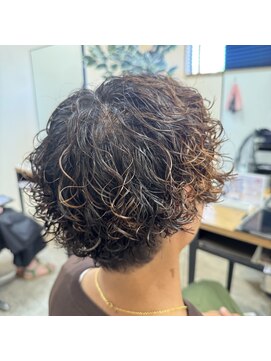 クロエバイラヴィズム 郡山さくら通り店(CLOE by LUVISM) ツイストスパイラルパーマ