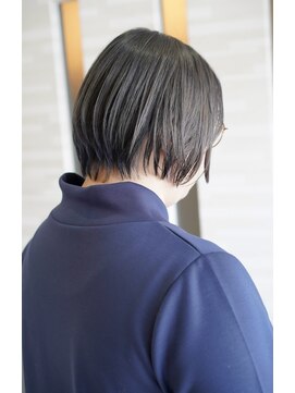 ムゥフ ヘアーアンドアイラッシュ(mouf hair&eyelash) 透け艶アッシュショートボブ