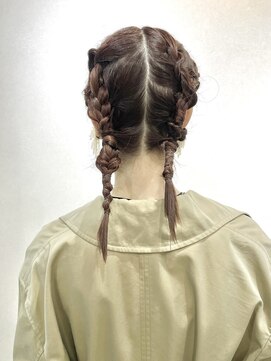 シー(shii..) 《shii../内城》#ヘアセット #お呼ばれヘア