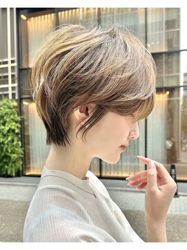 ビューレイギンザ(VIEW LEI GINZA) ショートヘア髪質改善ミルクティーベージュ銀座