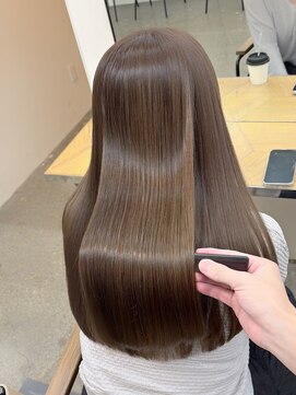 ミリ(mm) ブリーチなし透明感色落ちまで可愛いグレージュカラー