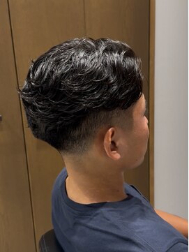 グルーマーズクレッジ 渋谷店(GROOMER/S CREDGE) men's/メンズ/フェザーパーマ/サーフカール/スペインカール/渋谷