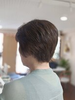 ミーナ(Mina)&nbsp;首元スッキリショート