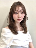 アビー(ABBEY3)&nbsp;レイヤーカットミディアムレイヤーハッシュカットハイレイヤー