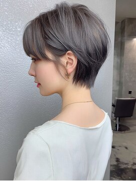 ウェルズ グランデ 奈良店(Well's GRANDE) 襟足すっきりグレージュショート