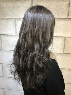 グラム 本店(GLAMB) カーキグレージュカラー