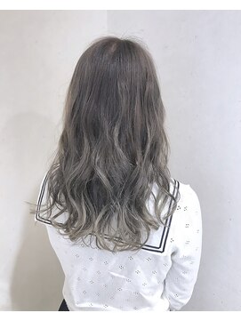 フェリア 渋谷(Feria) ≪filo by Feria渋谷≫ミルクティーグレージュ☆