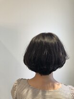 キー(KEY) ショートボブスタイル