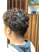 クオリス 上板橋店(QUALIS) ツーブロックサイドパートビジネス【かきあげ×束感ショート】