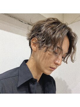 ラナ 渋谷(Lana) 韓国風サイドパートニュアンスマッシュパーマかきあげヘア渋谷