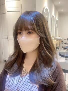 ジーナ 船橋(Zina) オトナ女子ツヤ髪アッシュカラーふんわりミディシースルーバング