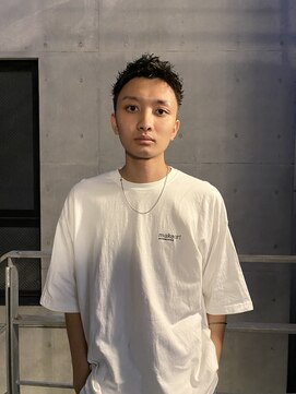 ガレージ バイ グリーン 原宿 表参道(Garage by green) 【MIIMAN】スパイキーショート