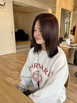 ナイアバイアヌエヌエ(naia by anuenue) ぱつんとミディアム