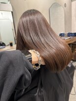 メゾンドムニ 恵比寿(Maison de MUNi)&nbsp;セミディレイヤーカットシアーカラーオリーブベージュ20代30代