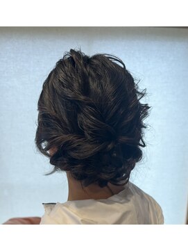 ヘアーアトリエルキナ(hair atelier LUCINA) ゆるふわアップスタイル