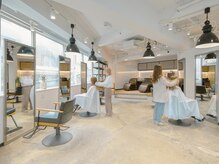新宿/新宿駅/西武新宿新宿駅/レイヤー/レイヤーカット/縮毛矯正