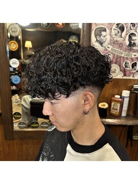 フォーシー(For.c.c.c.c) スペインカール[埼玉/川口/浦和/越谷/東川口/メンズパーマ]