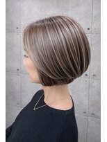 リトマス 二子玉川(litmus)&nbsp;二子玉川/白髪ぼかし/ハイライト/レイヤーボブ/艶髪/50代/60代