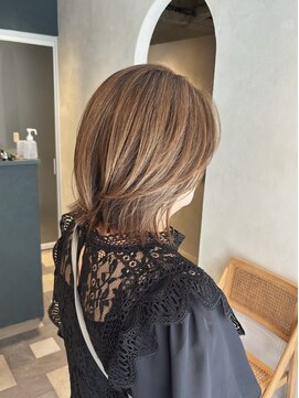 ルウ 押上(rue) 〈押上 半個室〉白髪を活かした明るめベージュ
