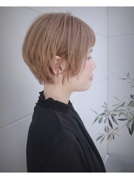 ヘアサロンオーケストラ(HAIR SALON ORCHESTRA) 福山 抜け感のある毛先とプチバング ミルクティー《ORCHESTRA 》